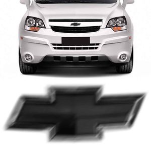 Emblema Porta Malas Grade Chevrolet GM Captiva 08 09 10 11 12 13 14 15 16 17 Grade Gravata Preto Bla